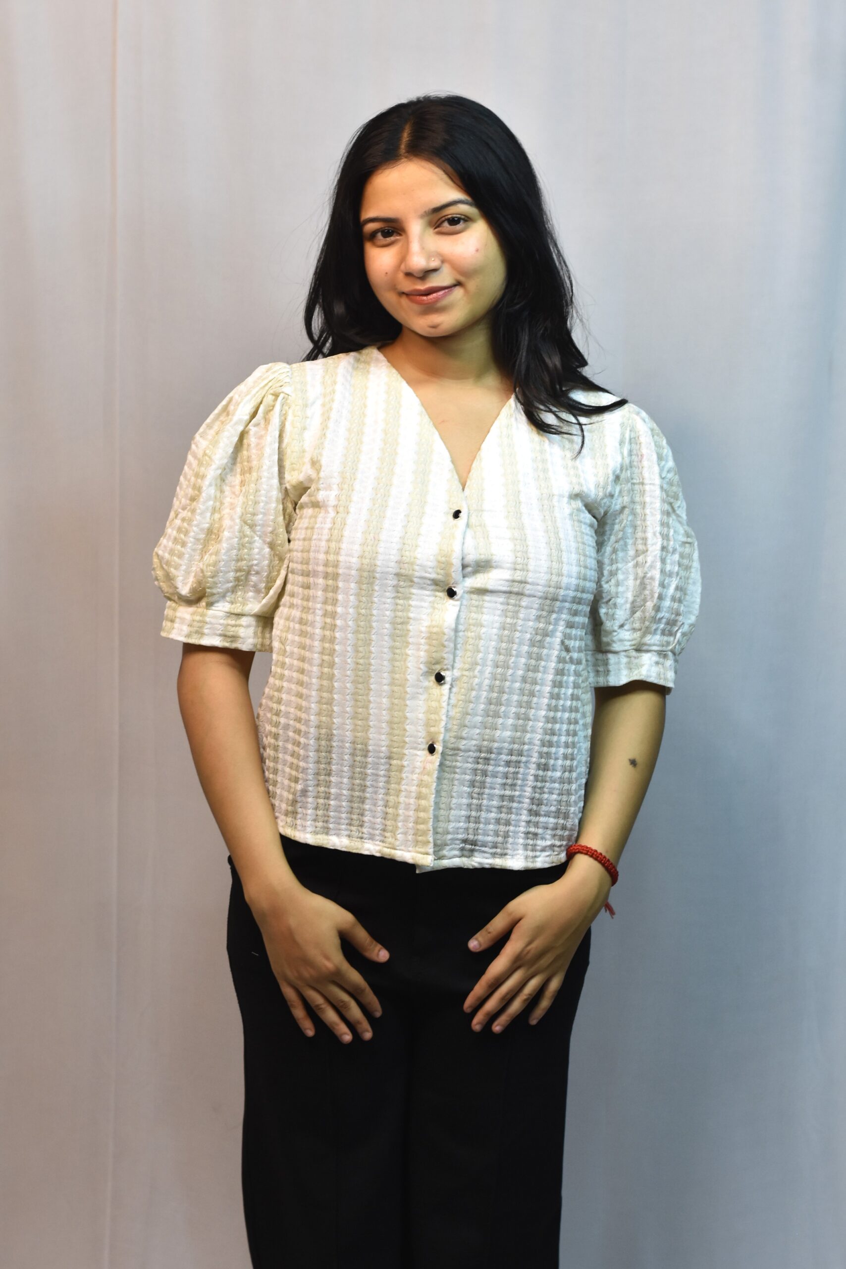 vertical stripe puff sleeve blouse